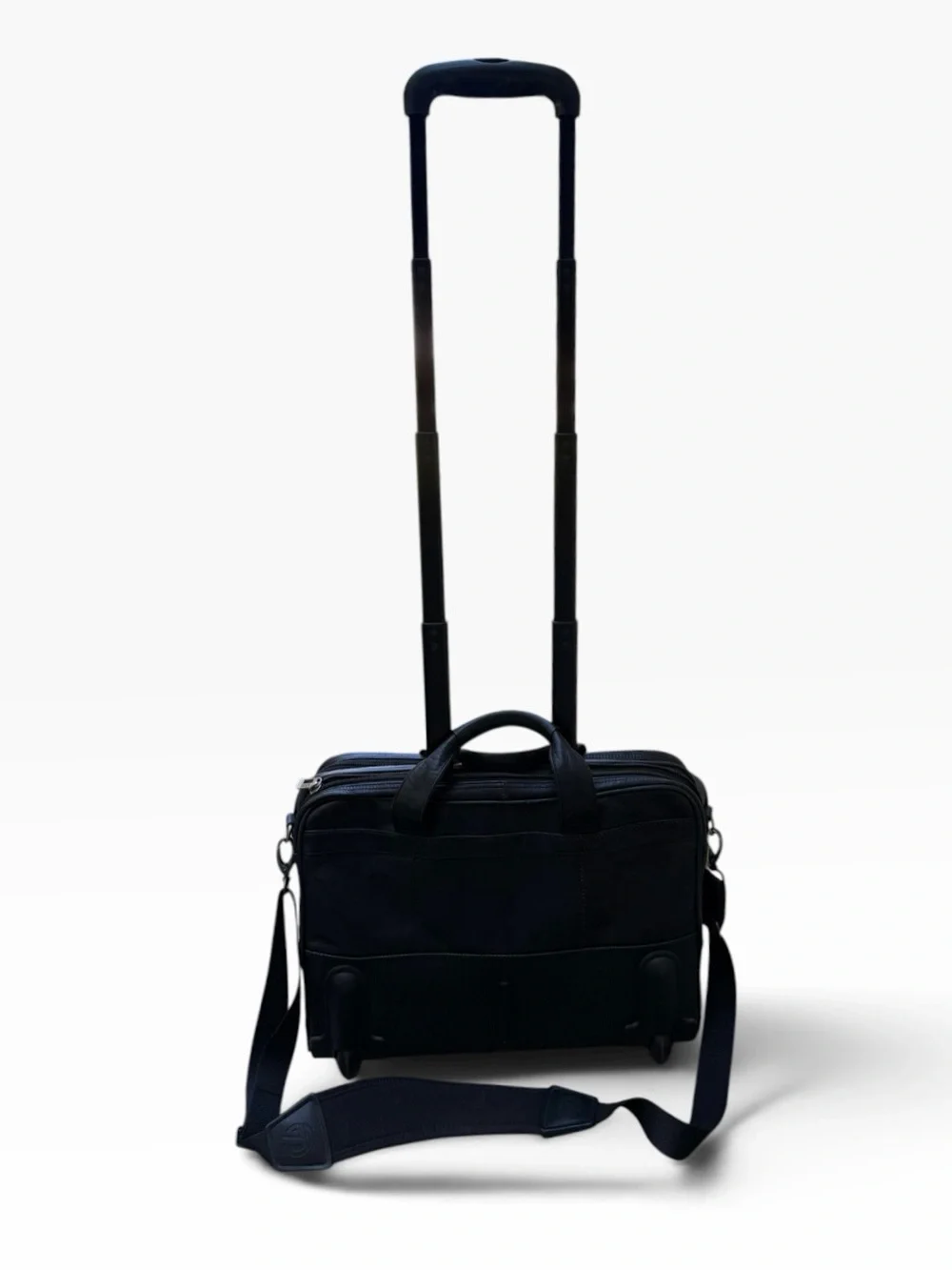 Solo Classic Collection Walker Leather Rolling Laptop Travel Wheeled Briefcase